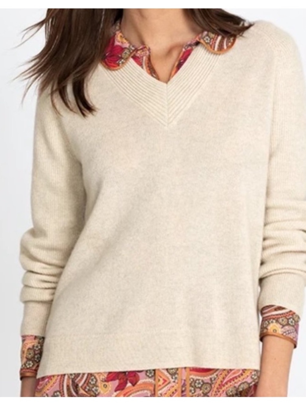 Johnny Was Casey Cashmere Whipstich Oat Colored Sweater W Pink Stitching M - Picture 2 of 13